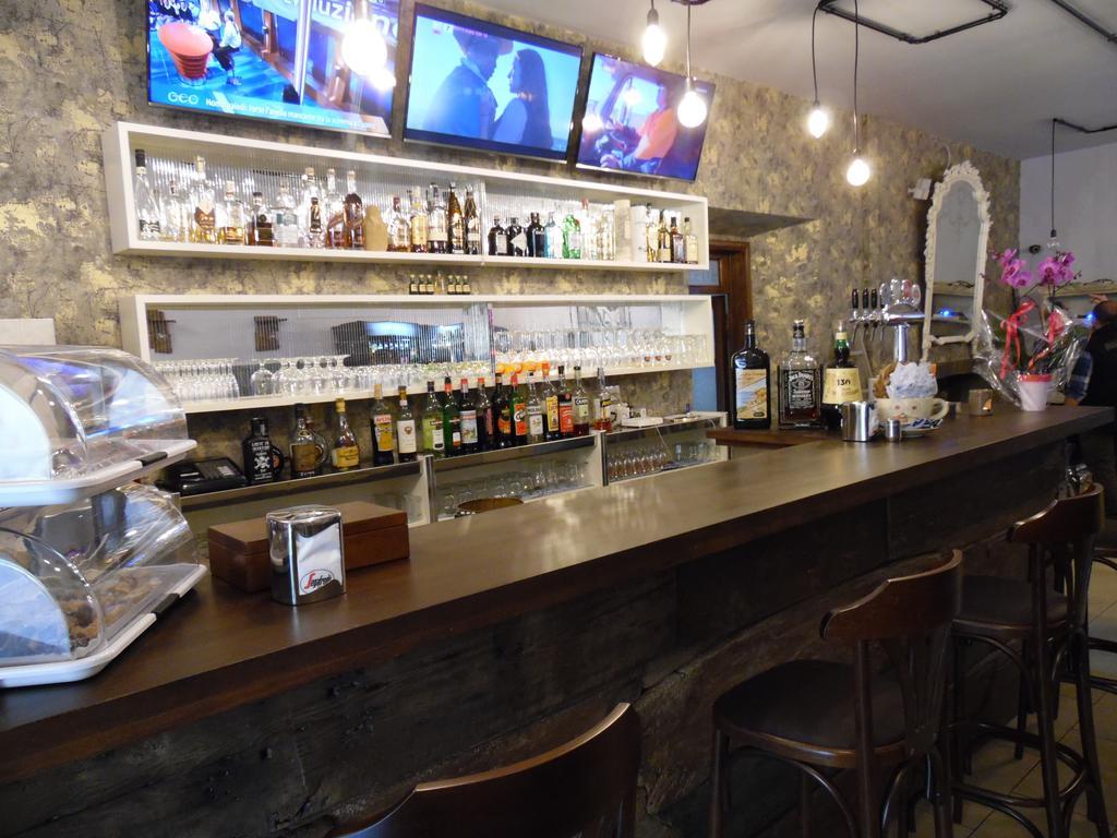 Albergo Ristorante La Torretta Castiglione dei Pepoli Ngoại thất bức ảnh