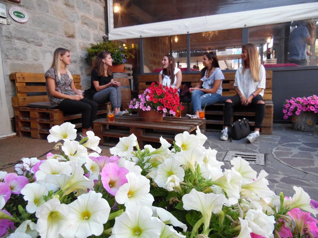 Albergo Ristorante La Torretta Castiglione dei Pepoli Ngoại thất bức ảnh